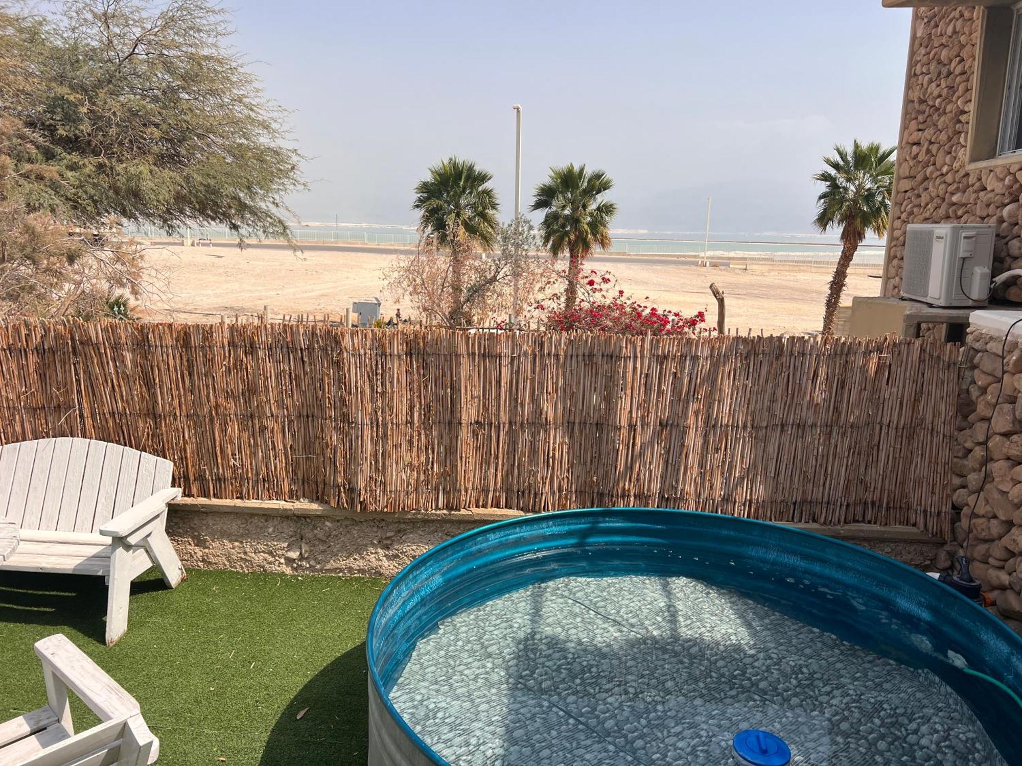 Апартаменты King Of The Dead Sea By Crown Неве-Зоар Экстерьер фото